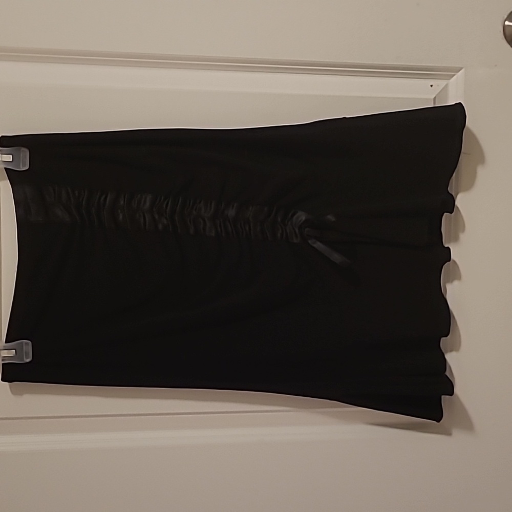 3/$27 Green Ville black skirt with ribbon